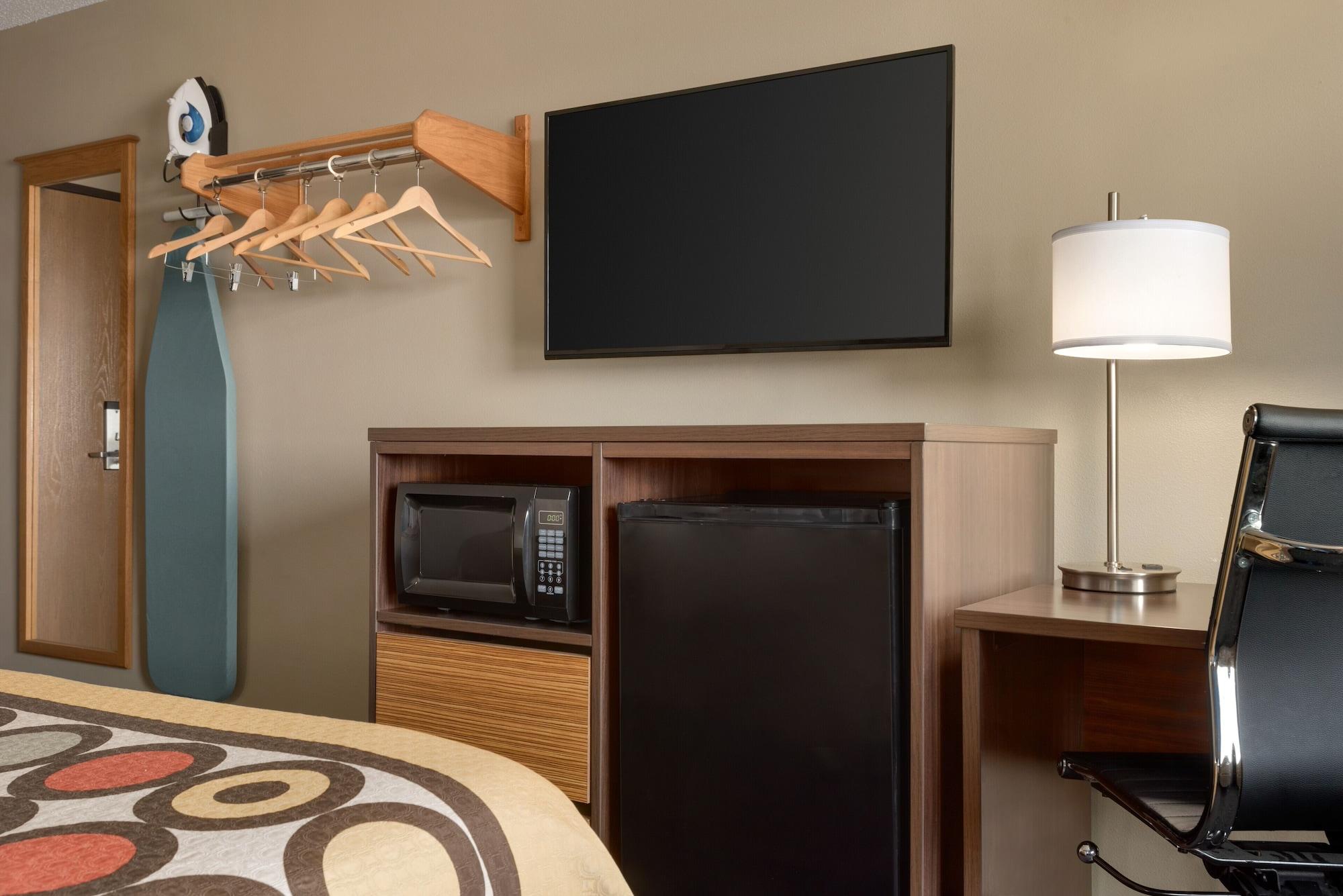 Super 8 By Wyndham Sioux Falls Exterior photo